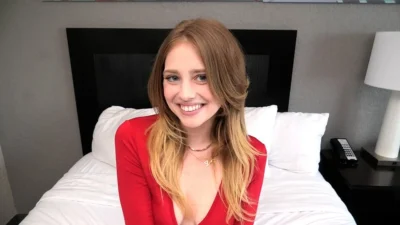 Ginger Petite Shemale Loves Sucking Cock & Eating Ass