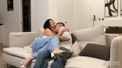 First date went well, now it’s time to fuck